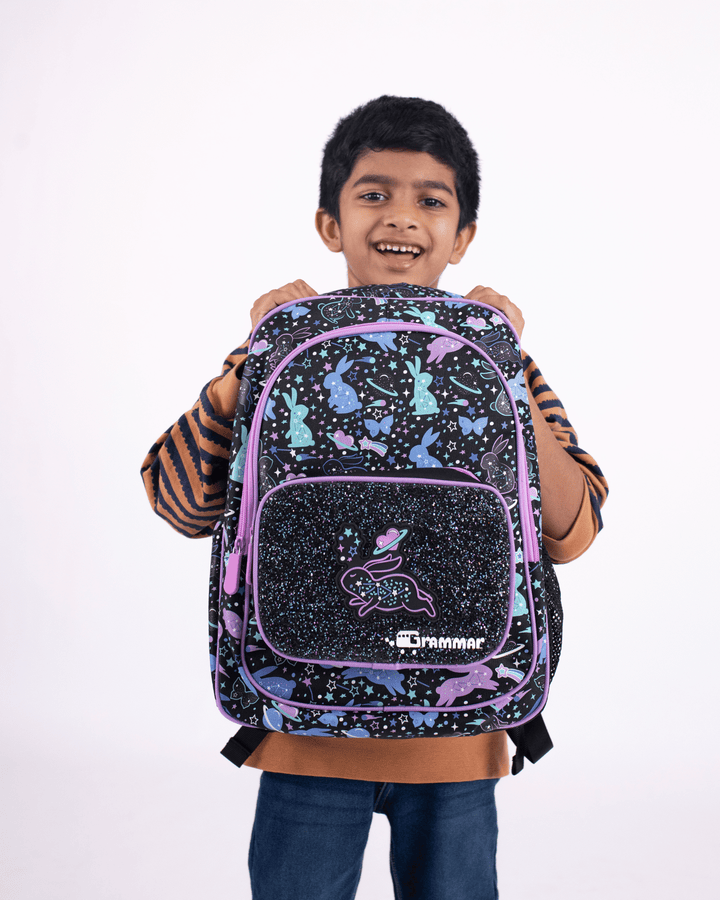 BACKPACK - HOPPY TALES